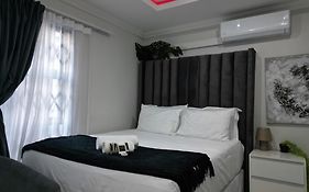 Chimas Guest House
